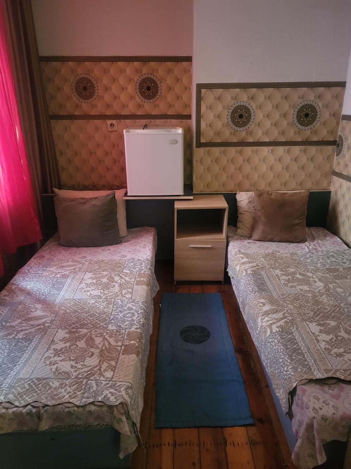 Hostel Alex 1 โซเฟีย ภายนอก รูปภาพ