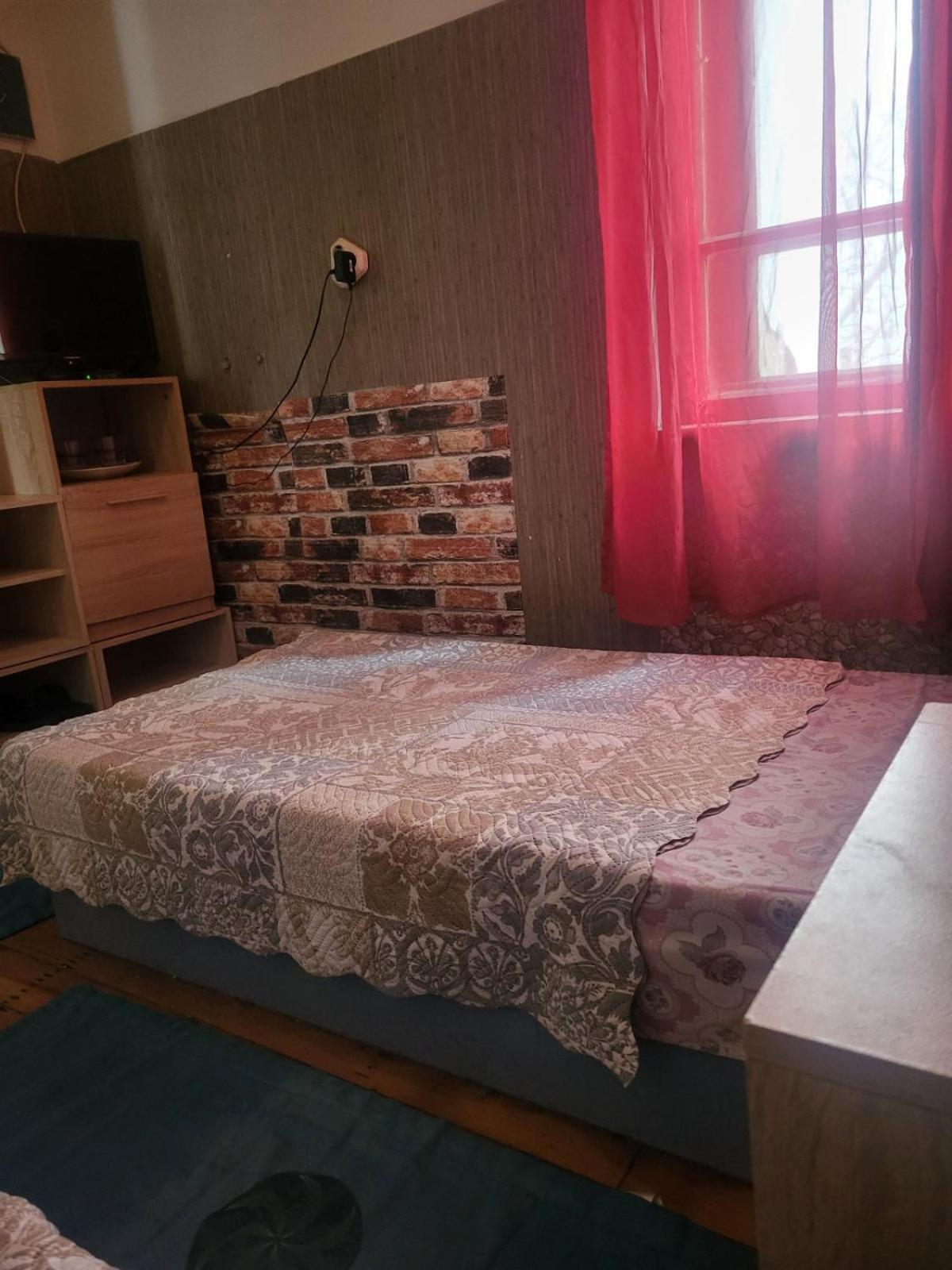 Hostel Alex 1 โซเฟีย ภายนอก รูปภาพ