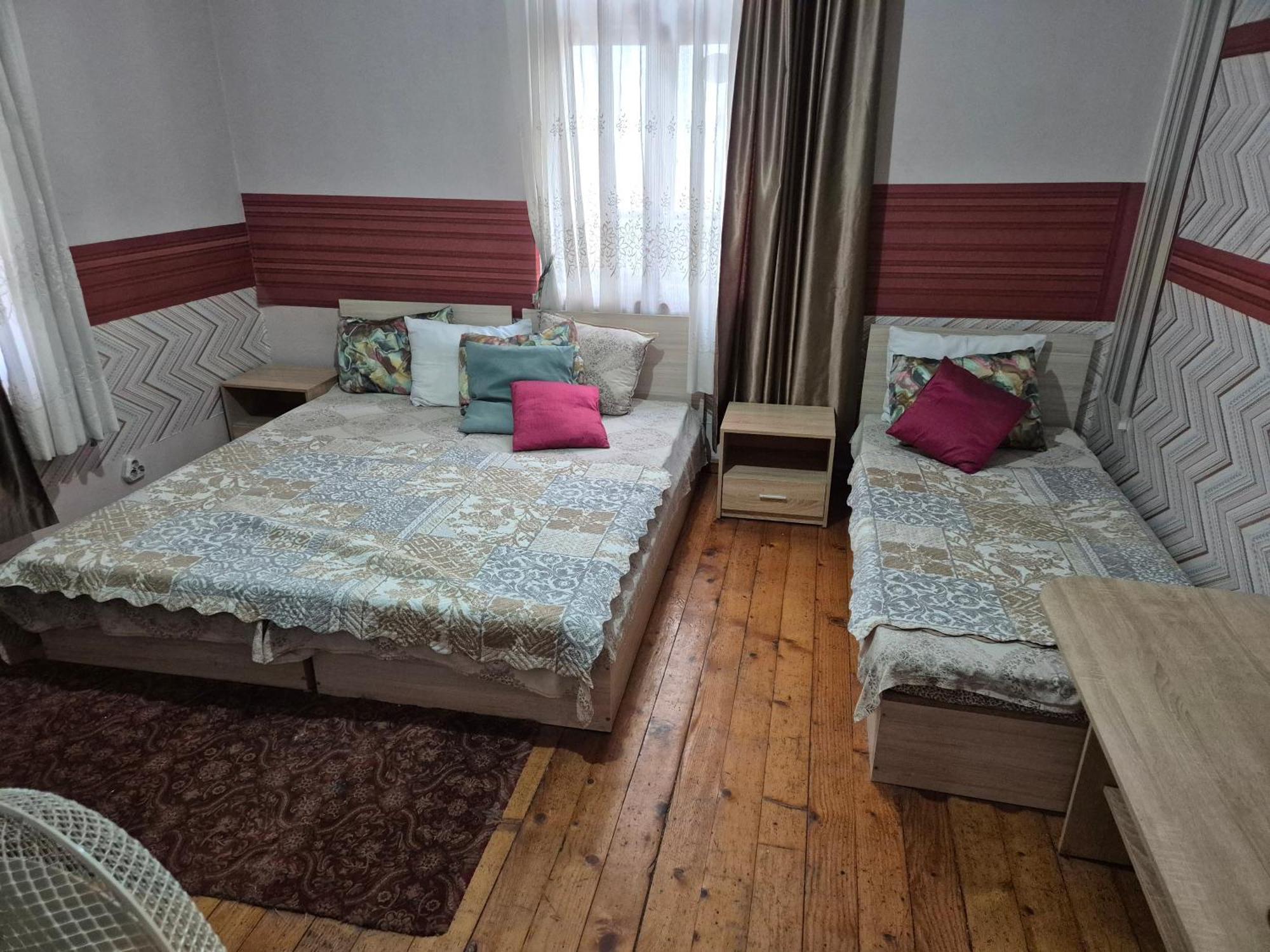 Hostel Alex 1 โซเฟีย ภายนอก รูปภาพ