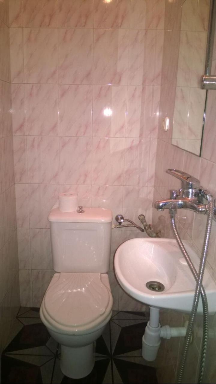 Hostel Alex 1 โซเฟีย ภายนอก รูปภาพ